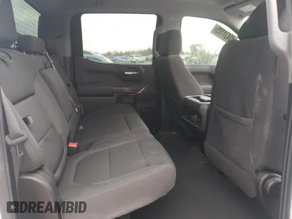 ✅ 2022 Chevrolet Silverado 1500 • VIN: 1GCUYFETXNZ123629 • Лот: 43431105. Опубликован ранее на Copart с пробегом 68 040 миль. Бесплатный доступ к архиву аукционных продаж из США и подробный отчёт об истории автомобиля на DreamBid. Изображение 10.