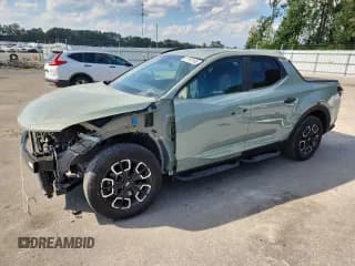 ✅ 2022 Hyundai Santa Cruz SEL • VIN: 5NTJC4AE1NH016815 • Лот: 81763165. Опубликован ранее на Copart с пробегом 8 868 миль. Бесплатный доступ к архиву аукционных продаж из США и подробный отчёт об истории автомобиля на DreamBid. Изображение 1.