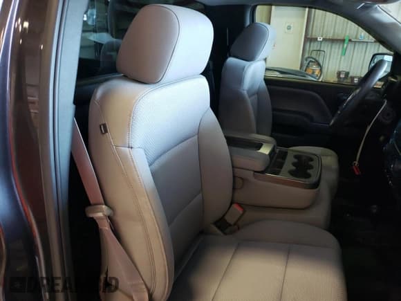 ✅ 2014 GMC Sierra 1500 • VIN: 1GTN2TEC5EZ318686 • Лот: 68818454. Опубликован ранее на Copart с пробегом 85 093 миль. Бесплатный доступ к архиву аукционных продаж из США и подробный отчёт об истории автомобиля на DreamBid. Изображение 10.