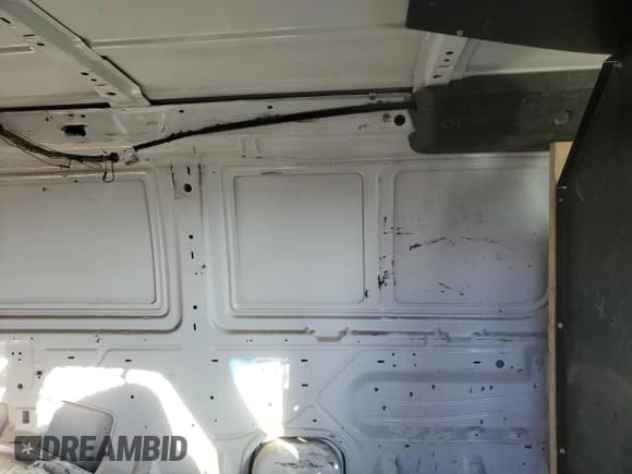 ✅ 2007 Ford Econoline Cargo Commercial • VIN: 1FTNE24L37DA08278 • Лот: 83529494. Опубликован ранее на Copart с пробегом 325 892 миль. Бесплатный доступ к архиву аукционных продаж из США и подробный отчёт об истории автомобиля на DreamBid. Изображение 11.