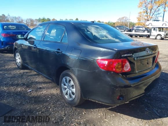 ✅ 2010 Toyota Corolla • VIN: 2T1BU4EE2AC269603 • Lot: 43605174. Wystawiony na IAAI z przebiegiem 58 643 mil. Bezpłatny archiwum sprzedaży aukcyjnych z USA i szczegółowy raport historii pojazdu na DreamBid. Zdjęcie 3.