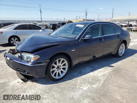 ✅ 2003 BMW 7 Series 745Li • VIN: WBAGN63433DS44768 • Лот: 73611704. Опубликован ранее на Copart с пробегом Не указан. Бесплатный доступ к архиву аукционных продаж из США и подробный отчёт об истории автомобиля на DreamBid. Изображение 1.