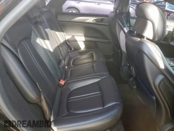 ✅ 2018 Lincoln MKZ Hybrid Premiere • VIN: 3LN6L5KUXJR615764 • Lot: 62492085. Listed on Copart with 79,865 mi. Free auction sales archive from the USA and detailed vehicle history report at DreamBid. Image 10.