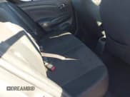 ✅ 2019 Nissan Versa SV • VIN: 3N1CN7AP6KL846483 • Lot: 43911986. Listed on IAAI with 144,937 mi. Free auction sales archive from the USA and detailed vehicle history report at DreamBid. Image 8.