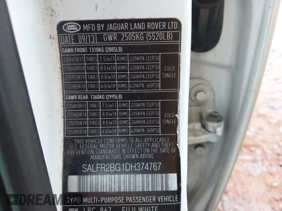 ✅ 2013 Land Rover LR2 • VIN: SALFR2BG1DH374767 • Lot: 43738894. Wystawiony na IAAI z przebiegiem 187 256 mil. Bezpłatny archiwum sprzedaży aukcyjnych z USA i szczegółowy raport historii pojazdu na DreamBid. Zdjęcie 9.