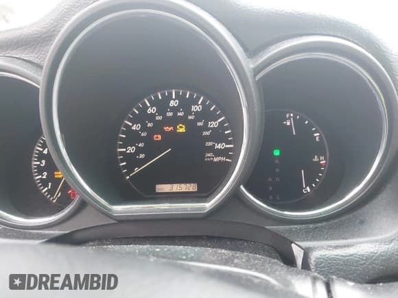 ✅ 2007 Lexus RX 350 • VIN: 2T2GK31U97C018990 • Lot: 41561324. Wystawiony na IAAI z przebiegiem 315 728 mil. Bezpłatny archiwum sprzedaży aukcyjnych z USA i szczegółowy raport historii pojazdu na DreamBid. Zdjęcie 7.