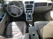 ✅ 2008 Jeep Patriot Sport • VIN: 1J8FT28W48D692959 • Лот: 53421645. Опубликован ранее на Copart с пробегом 176 098 миль. Бесплатный доступ к архиву аукционных продаж из США и подробный отчёт об истории автомобиля на DreamBid. Изображение 8.