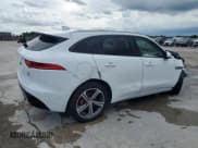 ✅ 2018 Jaguar F-Pace S • VIN: SADCM2FV9JA292750 • Lot: 65346205. Wystawiony na Copart z przebiegiem 95 633 mil. Bezpłatny archiwum sprzedaży aukcyjnych z USA i szczegółowy raport historii pojazdu na DreamBid. Zdjęcie 3.