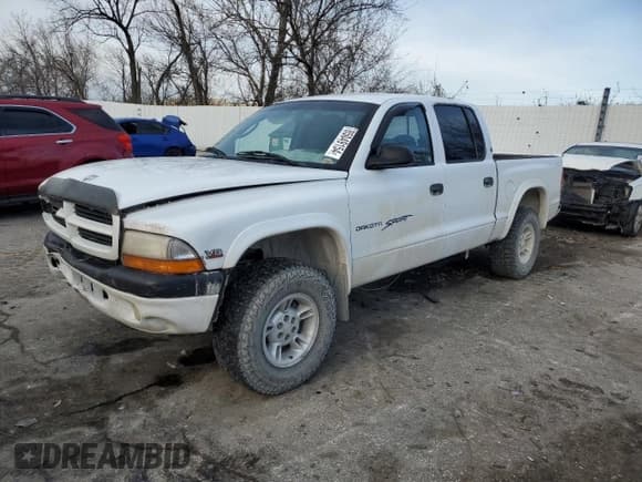 ✅ 2000 Dodge Dakota Sport • VIN: 1B7GG2AN2YS794418 • Lot: 85049154. Wystawiony na Copart z przebiegiem 165 444 mil. Bezpłatny archiwum sprzedaży aukcyjnych z USA i szczegółowy raport historii pojazdu na DreamBid. Zdjęcie 1.