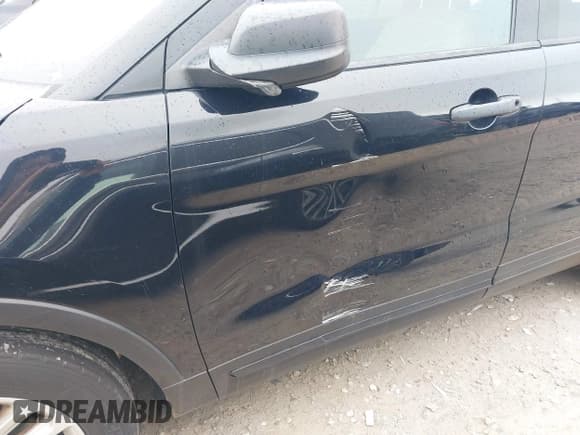 ✅ 2016 Ford Explorer • VIN: 1FM5K7B88GGB03613 • Lot: 42204274. Listed on IAAI with 120,334 mi. Free auction sales archive from the USA and detailed vehicle history report at DreamBid. Image 6.