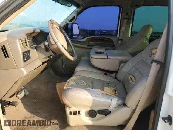✅ 2002 Ford F-250 XL • VIN: 1FTNW21F82ED57063 • Лот: 89893645. Опубликован ранее на Copart с пробегом 314 930 миль. Бесплатный доступ к архиву аукционных продаж из США и подробный отчёт об истории автомобиля на DreamBid. Изображение 7.