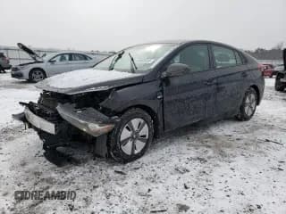 ✅ 2019 Hyundai Ioniq Blue • VIN: KMHC65LC8KU124202 • Lot: 45569135. Wystawiony na Copart z przebiegiem 100 314 mil. Bezpłatny archiwum sprzedaży aukcyjnych z USA i szczegółowy raport historii pojazdu na DreamBid. Zdjęcie 1.