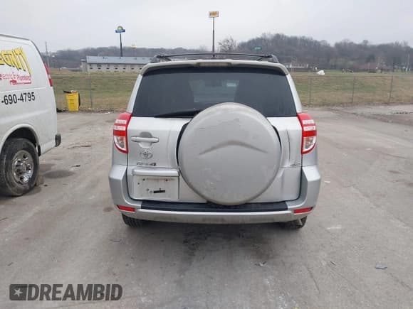 ✅ 2012 Toyota RAV4 • VIN: 2T3BF4DV4CW214722 • Lot: 43863563. Listed on IAAI with 244,679 mi. Free auction sales archive from the USA and detailed vehicle history report at DreamBid. Image 16.