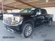 ✅ 2023 GMC Sierra 1500 Denali • VIN: 1GTUUGE81PZ300679 • Лот: 43311954. Опубликован ранее на IAAI с пробегом 34 283 миль. Бесплатный доступ к архиву аукционных продаж из США и подробный отчёт об истории автомобиля на DreamBid. Изображение 2.