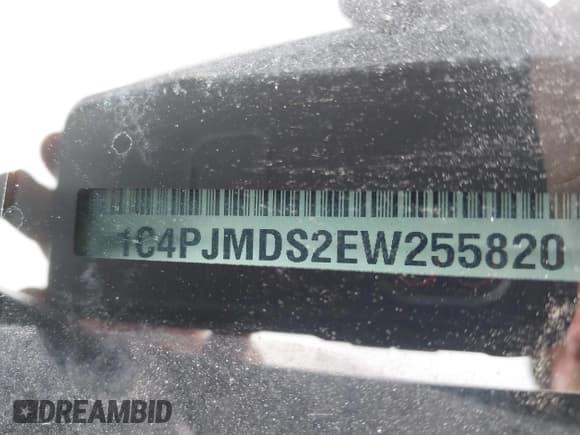 ✅ 2014 Jeep Cherokee Limited • VIN: 1C4PJMDS2EW255820 • Lot: 42265585. Listed on IAAI with 106,053 mi. Free auction sales archive from the USA and detailed vehicle history report at DreamBid. Image 9.