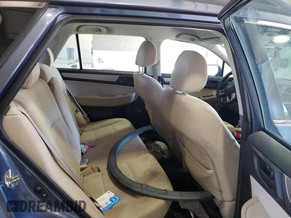 ✅ 2016 Subaru Outback 2.5i • VIN: 4S4BSAAC4G3251478 • Lot: 71635105. Wystawiony na Copart z przebiegiem 224 311 mil. Bezpłatny archiwum sprzedaży aukcyjnych z USA i szczegółowy raport historii pojazdu na DreamBid. Zdjęcie 11.