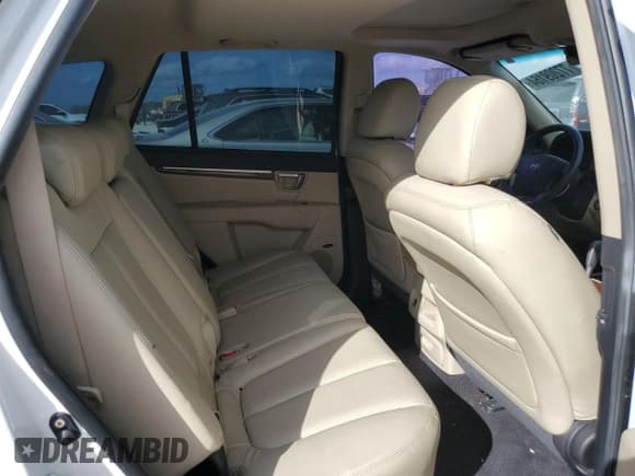 ✅ 2009 Hyundai Santa Fe Limited • VIN: 5NMSH13E69H246692 • Lot: 77209164. Listed on Copart with Not provided. Free auction sales archive from the USA and detailed vehicle history report at DreamBid. Image 11.