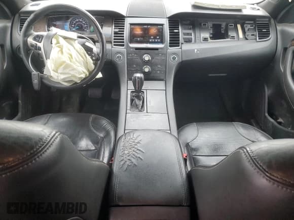 ✅ 2015 Ford Taurus Limited • VIN: 1FAHP2F83FG105841 • Lot: 52497555. Listed on Copart with 184,792 mi. Free auction sales archive from the USA and detailed vehicle history report at DreamBid. Image 8.