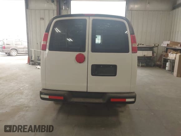✅ 2014 Chevrolet Express Cargo • VIN: 1GCSGAFXXE1155445 • Lot: 42620412. Listed on IAAI with 222,982 mi. Free auction sales archive from the USA and detailed vehicle history report at DreamBid. Image 16.