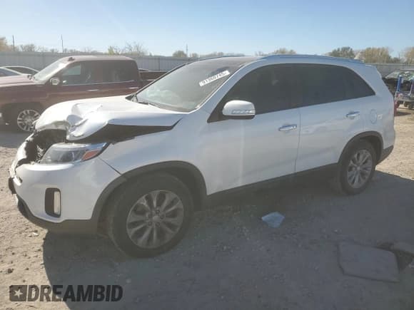 ✅ 2014 Kia Sorento EX • VIN: 5XYKU4A76EG527896 • Lot: 91360745. Listed on Copart with 130,703 mi. Free auction sales archive from the USA and detailed vehicle history report at DreamBid. Image 1.