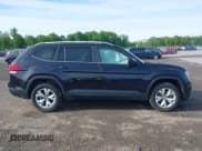 ✅ 2019 Volkswagen Atlas SE • VIN: 1V2LR2CA1KC606796 • Lot: 42321995. Listed on IAAI with 30,073 mi. Free auction sales archive from the USA and detailed vehicle history report at DreamBid. Image 13.