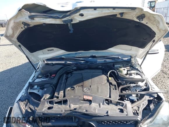 ✅ 2013 Mercedes-Benz C 300 Sport • VIN: WDDGF8AB8DR282519 • Лот: 43269194. Опубликован ранее на IAAI с пробегом 154 099 миль. Бесплатный доступ к архиву аукционных продаж из США и подробный отчёт об истории автомобиля на DreamBid. Изображение 10.