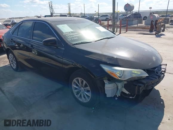 ✅ 2015 Toyota Camry SE • VIN: 4T1BF1FK5FU485772 • Lot: 43367646. Listed on IAAI with 118,131 mi. Free auction sales archive from the USA and detailed vehicle history report at DreamBid. Image 1.