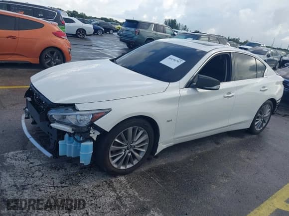 ✅ 2019 Infiniti Q50 Luxe • VIN: JN1EV7AP7KM543498 • Lot: 43469880. Listed on IAAI with 43,730 mi. Free auction sales archive from the USA and detailed vehicle history report at DreamBid. Image 2.