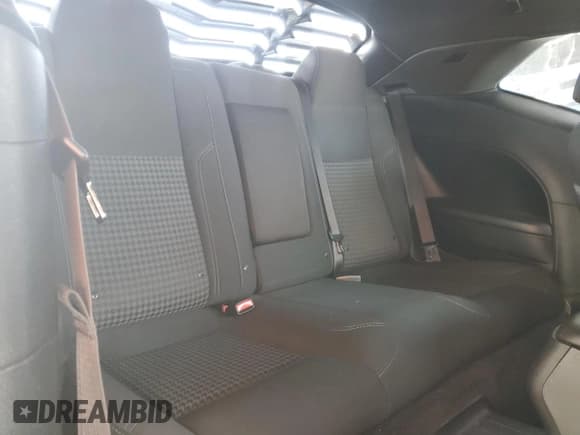 ✅ 2018 Dodge Challenger SXT • VIN: 2C3CDZAG8JH286831 • Lot: 82729275. Listed on Copart with 70,061 mi. Free auction sales archive from the USA and detailed vehicle history report at DreamBid. Image 10.