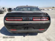 ✅ 2022 Dodge Challenger R/T Scat Pack Widebody • VIN: 2C3CDZFJ6NH241929 • Lot: 60654643. Wystawiony na Copart z przebiegiem 4 392 mil. Bezpłatny archiwum sprzedaży aukcyjnych z USA i szczegółowy raport historii pojazdu na DreamBid. Zdjęcie 6.