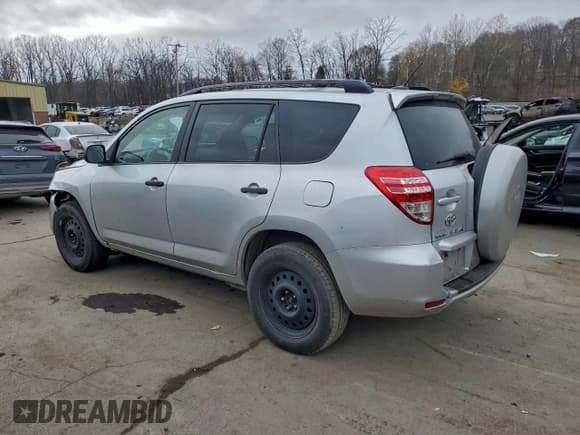 ✅ 2010 Toyota RAV4 • VIN: JTMBF4DVXAD030878 • Lot: 93768165. Listed on Copart with 212,467 mi. Free auction sales archive from the USA and detailed vehicle history report at DreamBid. Image 2.