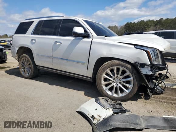 ✅ 2017 Cadillac Escalade Premium Luxury • VIN: 1GYS3CKJ0HR314319 • Lot: 49994725. Wystawiony na Copart z przebiegiem 96 094 mil. Bezpłatny archiwum sprzedaży aukcyjnych z USA i szczegółowy raport historii pojazdu na DreamBid. Zdjęcie 4.