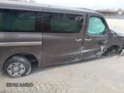 ✅ 2018 Nissan NV 3500 HD SL • VIN: 5BZAF0AA2JN850131 • Lot: 43685889. Wystawiony na IAAI z przebiegiem 236 719 mil. Bezpłatny archiwum sprzedaży aukcyjnych z USA i szczegółowy raport historii pojazdu na DreamBid. Zdjęcie 6.