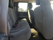 ✅ 2005 Chevrolet Silverado 1500 • VIN: 1GCEC19T65E280470 • Лот: 68477185. Опубликован ранее на Copart с пробегом 84 746 миль. Бесплатный доступ к архиву аукционных продаж из США и подробный отчёт об истории автомобиля на DreamBid. Изображение 10.