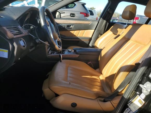 ✅ 2013 Mercedes-Benz E 350 Sport • VIN: WDDHF8JB5DA695324 • Lot: 87207175. Listed on Copart with 146,885 mi. Free auction sales archive from the USA and detailed vehicle history report at DreamBid. Image 7.