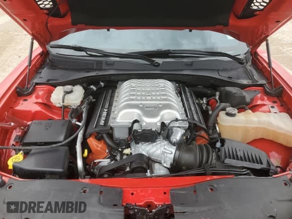 ✅ 2022 Dodge Charger SRT Hellcat Widebody • VIN: 2C3CDXL9XNH112140 • Lot: 53630845. Wystawiony na Copart z przebiegiem 19 495 mil. Bezpłatny archiwum sprzedaży aukcyjnych z USA i szczegółowy raport historii pojazdu na DreamBid. Zdjęcie 11.