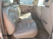 ✅ 2001 Chevrolet Suburban LS • VIN: 1GNEC16T71J245420 • Лот: 55699875. Опубликован ранее на Copart с пробегом 312 282 миль. Бесплатный доступ к архиву аукционных продаж из США и подробный отчёт об истории автомобиля на DreamBid. Изображение 11.