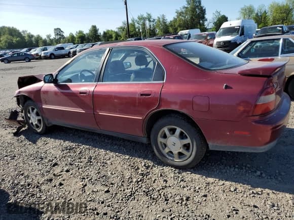 ✅ 1995 Honda Accord EX • VIN: JHMCD5667SC018988 • Lot: 58352015. Wystawiony na Copart z przebiegiem 213 368 mil. Bezpłatny archiwum sprzedaży aukcyjnych z USA i szczegółowy raport historii pojazdu na DreamBid. Zdjęcie 2.