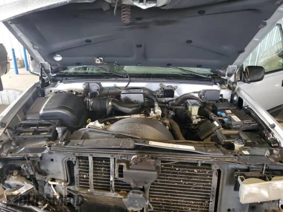 1996 Chevrolet Tahoe с VIN 3GNEK18R8TG153886, выставлен на аукционе Copart как лот 82260705 с пробегом 126 142 миль миль и Списание • Salvage title. История ставок и продаж доступна на DreamBid. Изображение 12.