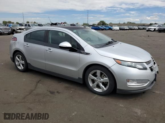 ✅ 2012 Chevrolet Volt • VIN: 1G1RA6E46CU113749 • Lot: 72054904. Wystawiony na Copart z przebiegiem 108 261 mil. Bezpłatny archiwum sprzedaży aukcyjnych z USA i szczegółowy raport historii pojazdu na DreamBid. Zdjęcie 4.