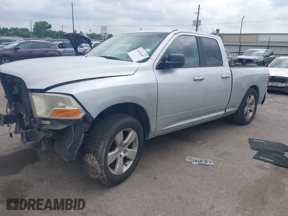 ✅ 2009 Dodge 1500 SLT • VIN: 1D3HB18P69S760334 • Lot: 42429187. Wystawiony na IAAI z przebiegiem 257 892 mil. Bezpłatny archiwum sprzedaży aukcyjnych z USA i szczegółowy raport historii pojazdu na DreamBid. Zdjęcie 18.