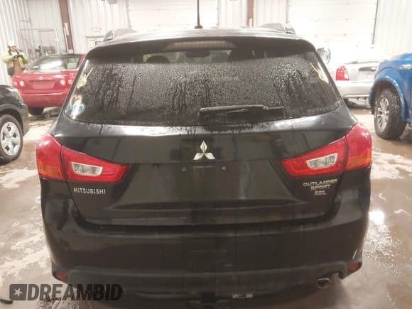 ✅ 2016 Mitsubishi Outlander SEL • VIN: JA4AR4AW7GZ031024 • Lot: 41614867. Listed on IAAI with 122,342 mi. Free auction sales archive from the USA and detailed vehicle history report at DreamBid. Image 16.