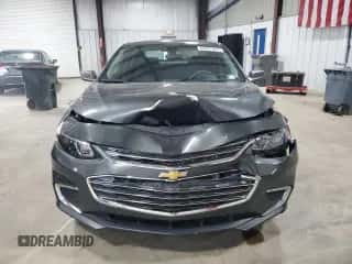 2017 Chevrolet Malibu LS z VIN 1G1ZB5ST2HF261217, wystawiony jako Copart lot #84001445 z przebiegiem 51 369 mil mil oraz Szkoda całkowita • Salvage title. Historia ofert i sprzedaży dostępna na DreamBid. Obrazek 5.