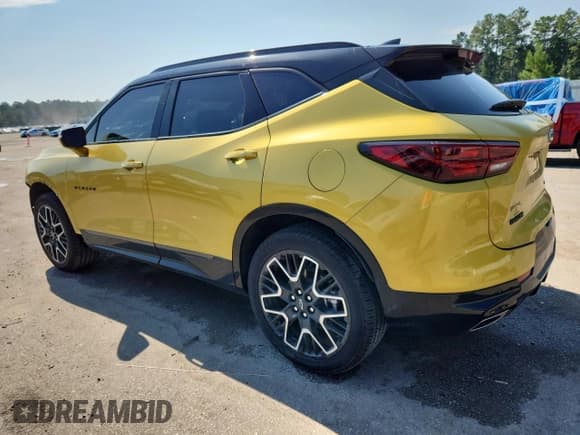✅ 2024 Chevrolet Blazer RS • VIN: 3GNKBERS2RS221360 • Lot: 80482245. Wystawiony na Copart z przebiegiem 7 684 mil. Bezpłatny archiwum sprzedaży aukcyjnych z USA i szczegółowy raport historii pojazdu na DreamBid. Zdjęcie 2.