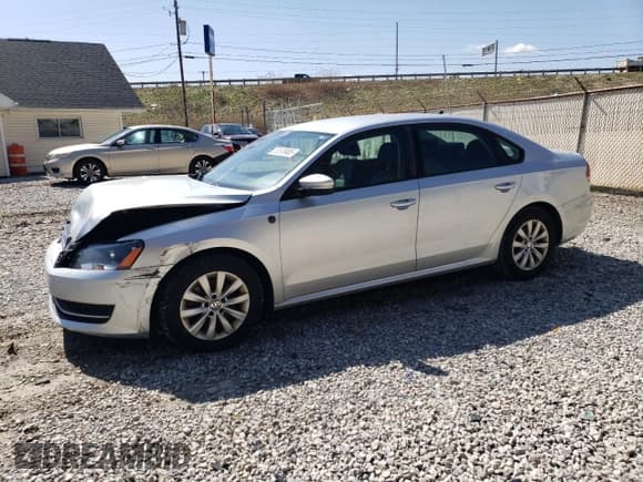 ✅ 2013 Volkswagen Passat Wolfsburg Edition • VIN: 1VWAP7A37DC133728 • Lot: 51570485. Listed on Copart with 190,876 mi. Free auction sales archive from the USA and detailed vehicle history report at DreamBid. Image 1.