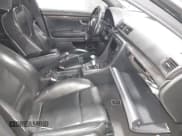 ✅ 2007 Audi RS 4 • VIN: WUARU78E87N903162 • Lot: 41553827. Wystawiony na IAAI z przebiegiem 146 880 mil. Bezpłatny archiwum sprzedaży aukcyjnych z USA i szczegółowy raport historii pojazdu na DreamBid. Zdjęcie 5.