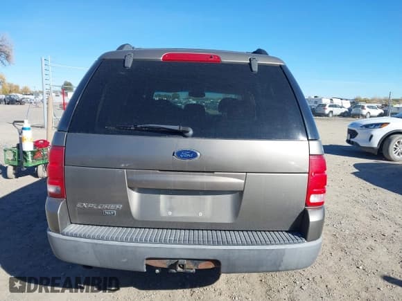 ✅ 2003 Ford Explorer XLT • VIN: 1FMZU73K13ZB35453 • Лот: 43561844. Опубликован ранее на IAAI с пробегом 292 481 миль. Бесплатный доступ к архиву аукционных продаж из США и подробный отчёт об истории автомобиля на DreamBid. Изображение 16.