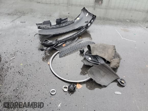 ✅ 2017 Dodge Durango GT • VIN: 1C4RDJDG0HC743776 • Lot: 86515205. Listed on Copart with 174,529 mi. Free auction sales archive from the USA and detailed vehicle history report at DreamBid. Image 13.