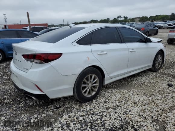 ✅ 2018 Hyundai Sonata SE • VIN: 5NPE24AF5JH668245 • Lot: 67388712. Listed on Copart with 53,694 mi. Free auction sales archive from the USA and detailed vehicle history report at DreamBid. Image 3.