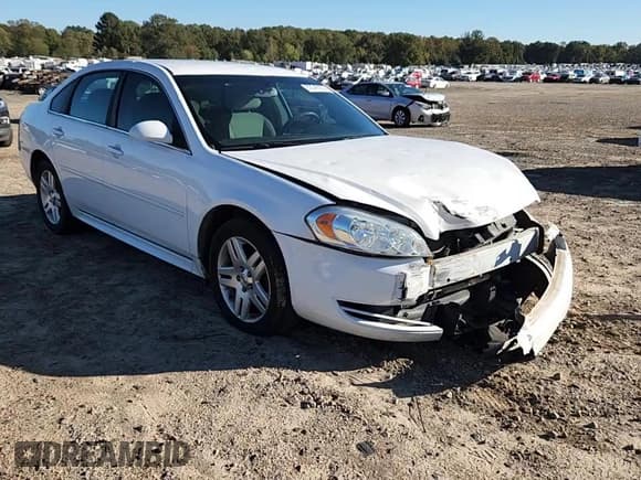 ✅ 2015 Chevrolet Impala LT • VIN: 2G1WB5E31F1126121 • Лот: 82549255. Опубликован ранее на Copart с пробегом 134 776 миль. Бесплатный доступ к архиву аукционных продаж из США и подробный отчёт об истории автомобиля на DreamBid. Изображение 13.